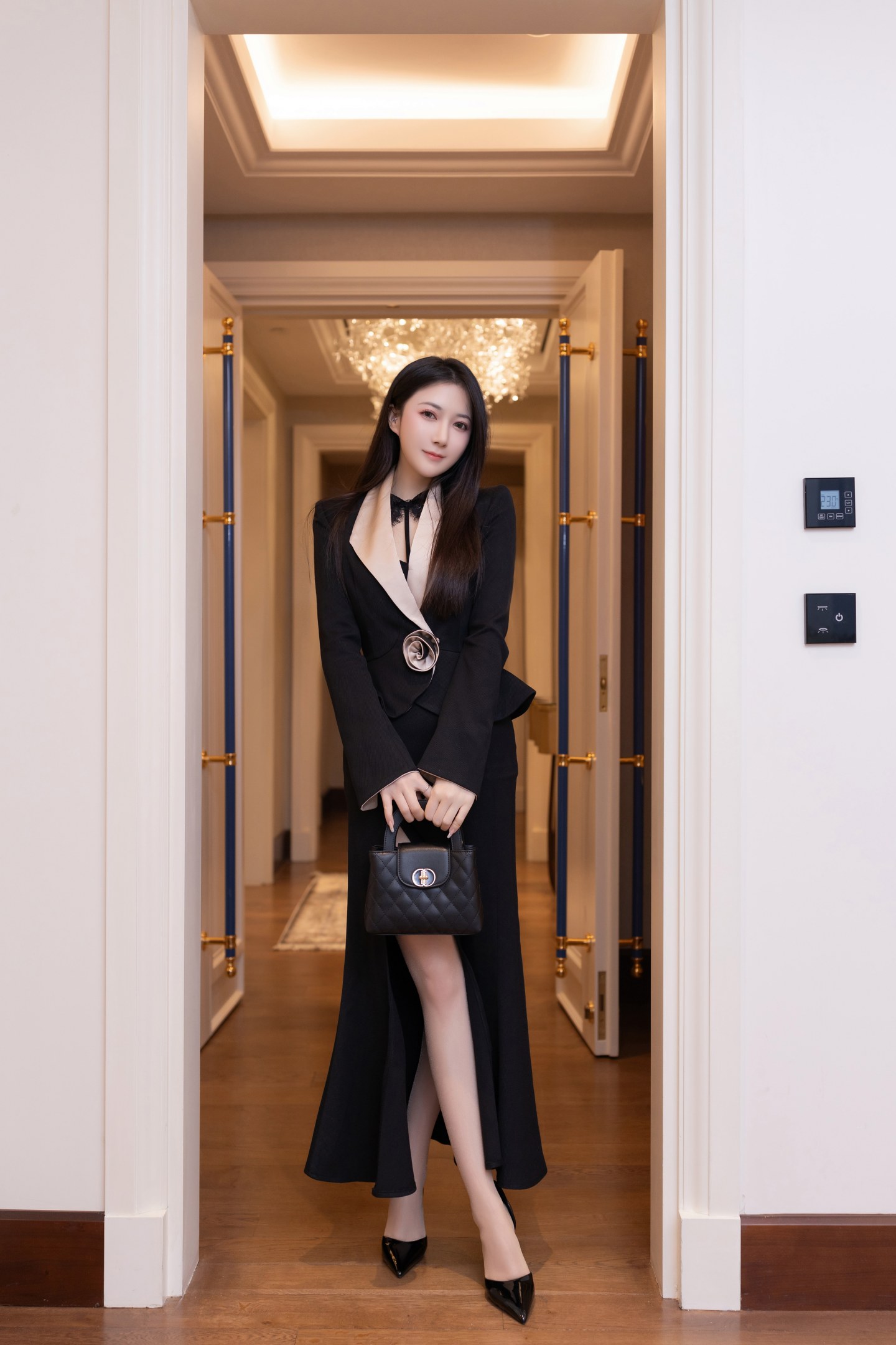 鱼子酱Fish NO.192 内购无水印 9953 女士优先