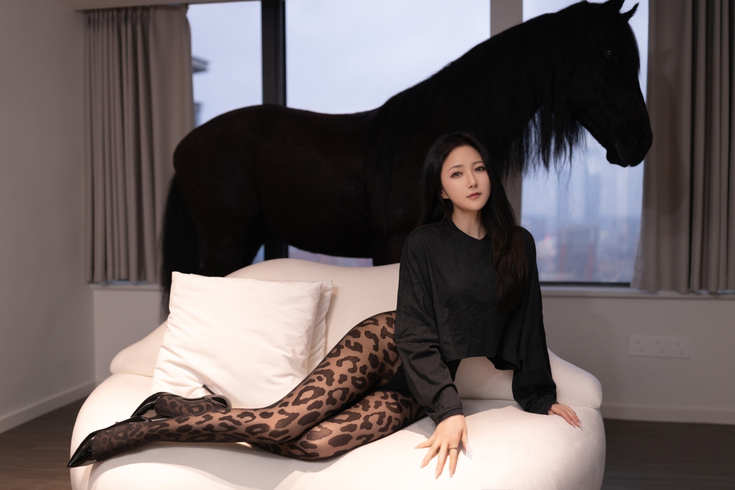 鱼子酱Fish NO.225 内购无水印 性感的丝